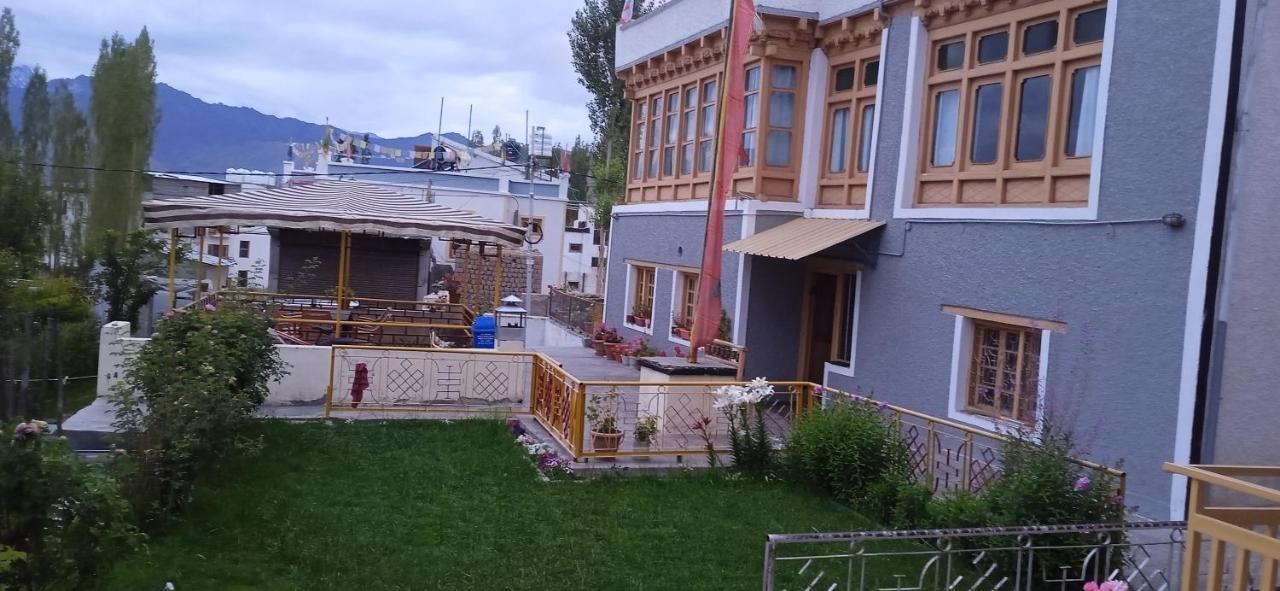 Chandan Guest House Leh Dış mekan fotoğraf