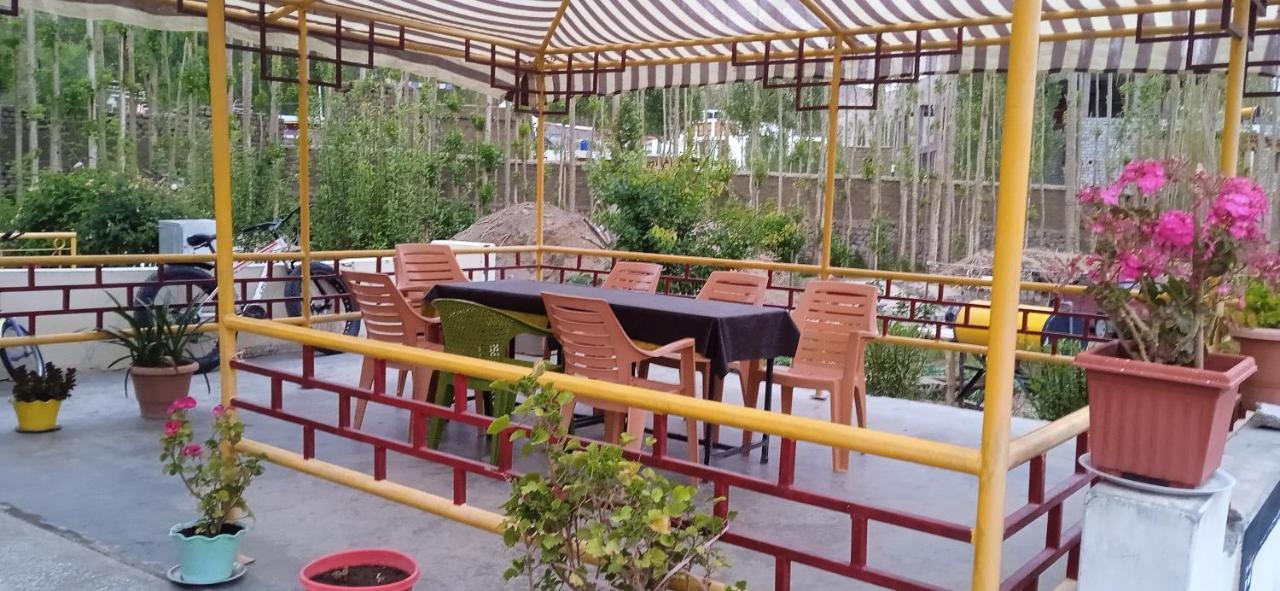 Chandan Guest House Leh Dış mekan fotoğraf