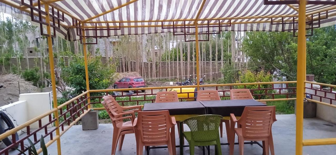 Chandan Guest House Leh Dış mekan fotoğraf